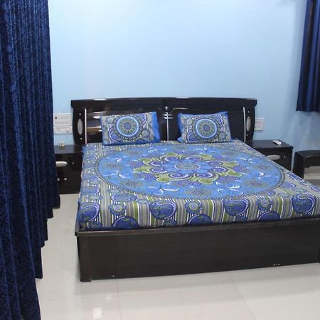 Villa 99 4Bhk Лонавала Экстерьер фото